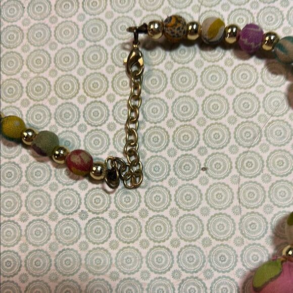 Colorful Beaded Necklace - Picture 4 of 4